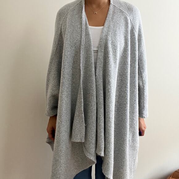 Isabel Maternity by Ingrid & Isabel Gray Open Cardigan Size OS - Picture 6 of 11